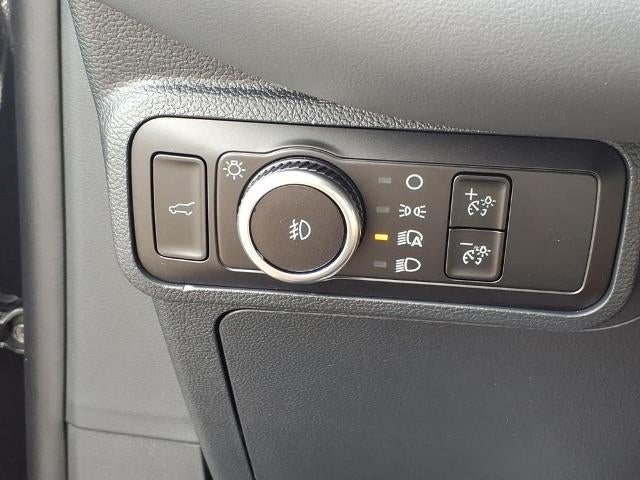 2026 Ford Explorer Active w/100A Pkg 4WD