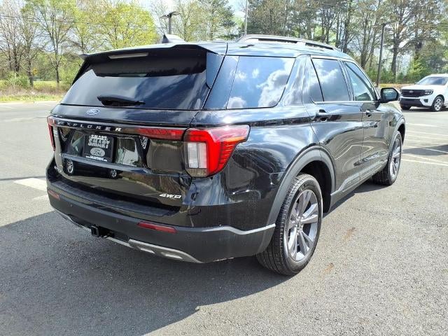 2026 Ford Explorer Active w/100A Pkg 4WD