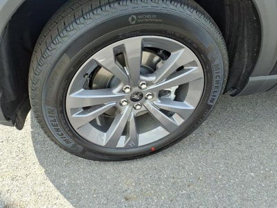 2026 Ford Explorer Active w/100A Pkg 4WD