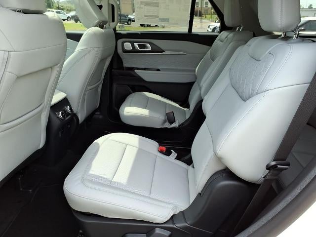 2026 Ford Explorer Platinum 4WD