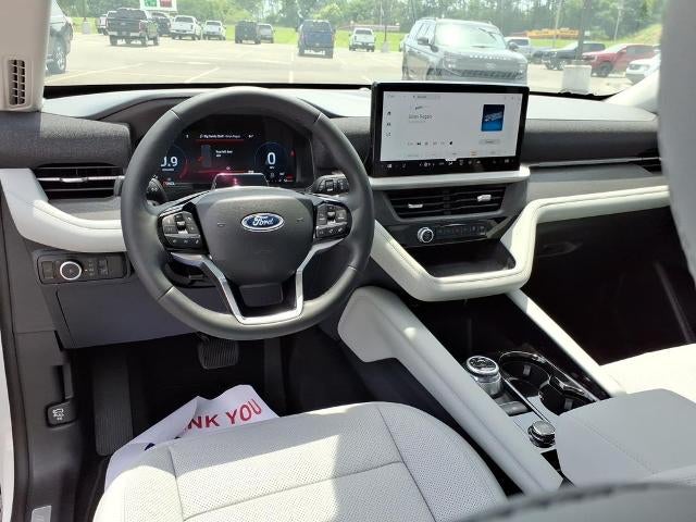 2026 Ford Explorer Platinum 4WD
