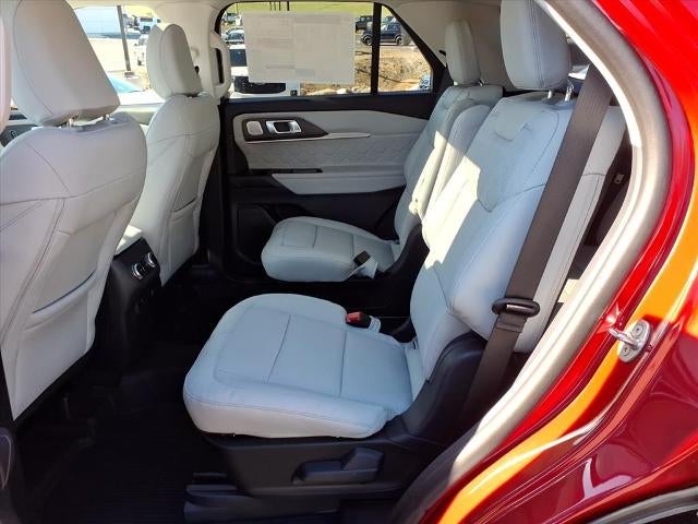 2026 Ford Explorer Platinum 4WD