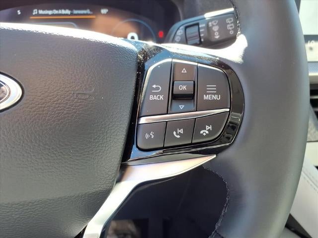 2026 Ford Explorer Platinum 4WD