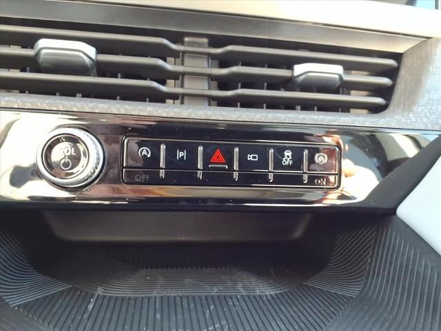 2026 Ford Explorer Platinum 4WD