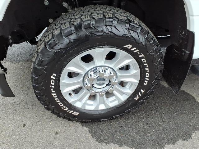 2021 Ford Super Duty F-250 SRW XL 4WD Crew Cab 6.75' Box