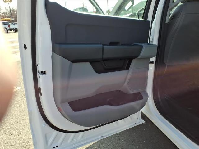 2026 Ford Super Duty F-250 SRW XL 4WD Crew Cab 6.75' Box