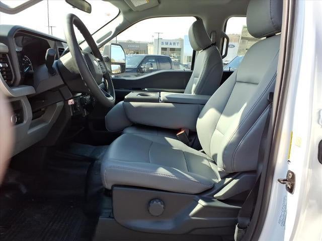 2026 Ford Super Duty F-250 SRW XL 4WD Crew Cab 6.75' Box