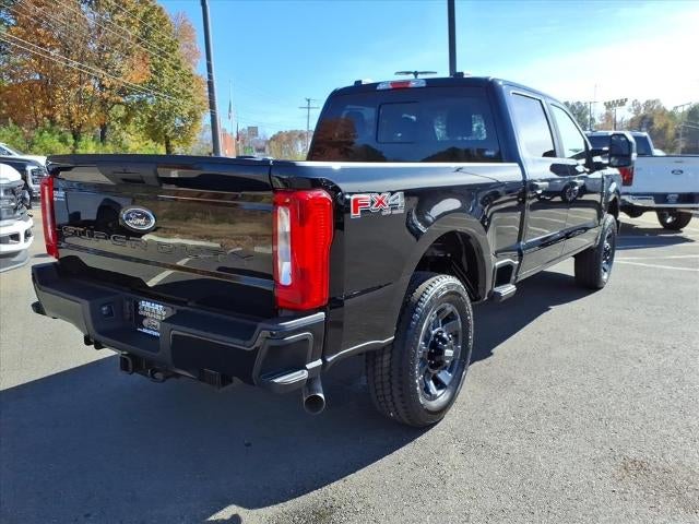 2026 Ford Super Duty F-250 SRW XL 4WD Crew Cab 6.75' Box