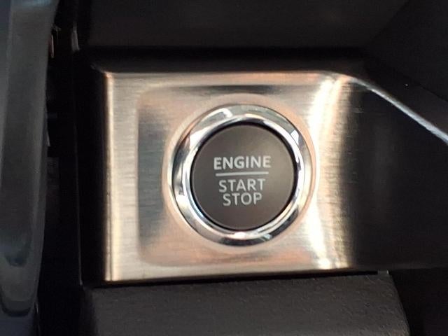 2024 Ford Super Duty F-250 SRW LARIAT 4WD Crew Cab 6.75' Box