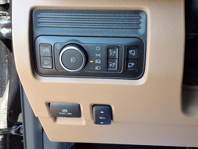 2026 Ford Super Duty F-250 SRW LARIAT 4WD Crew Cab 6.75' Box