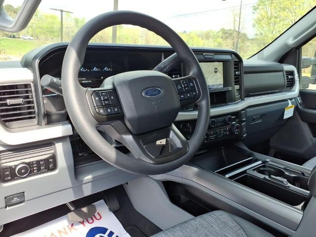 2026 Ford Super Duty F-250 SRW XL 4WD Crew Cab 6.75' Box