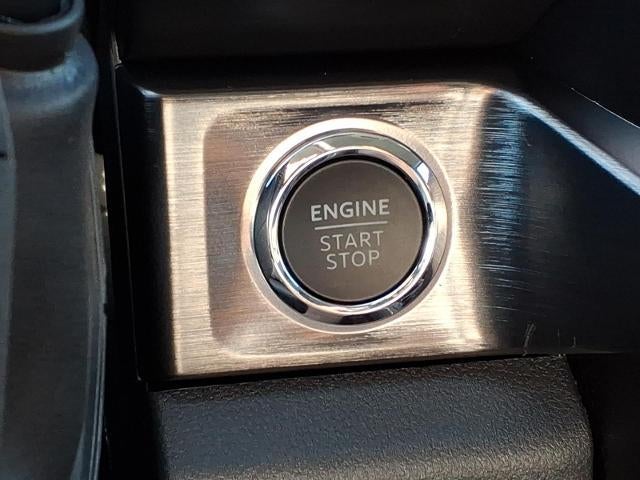 2027 Ford Super Duty F-250 SRW XL 4WD Crew Cab 6.75' Box