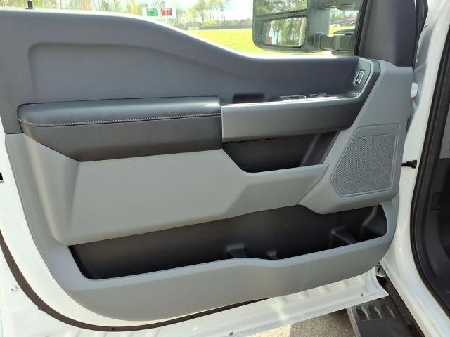 2026 Ford Super Duty F-250 SRW XL 4WD Crew Cab 6.75' Box