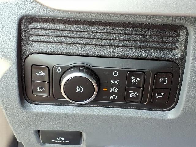 2026 Ford Super Duty F-250 SRW XLT 4WD Crew Cab 6.75' Box