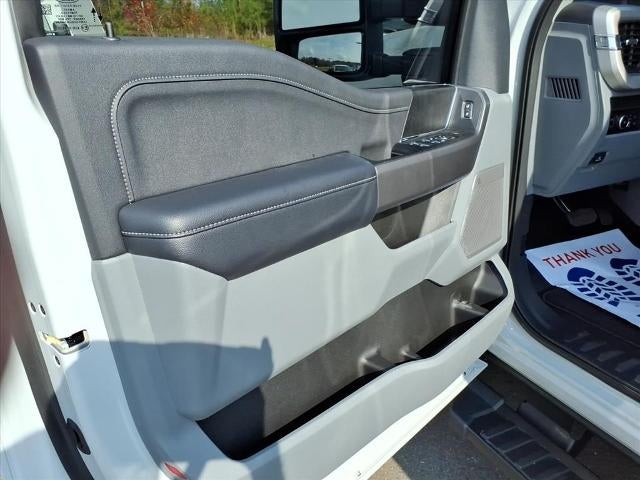 2026 Ford Super Duty F-250 SRW XLT 4WD Crew Cab 6.75' Box