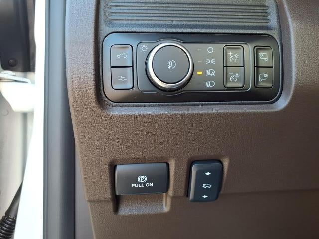 2026 Ford Super Duty F-350 SRW XL 4WD Crew Cab 6.75' Box
