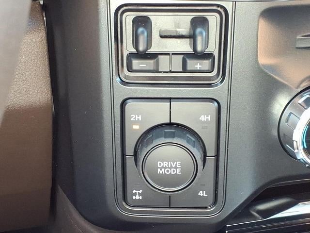 2026 Ford Super Duty F-350 SRW XL 4WD Crew Cab 6.75' Box