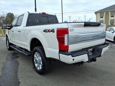 2019 Ford Super Duty F-350 SRW Platinum 4WD Crew Cab 6.75' Box