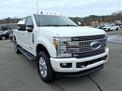2019 Ford Super Duty F-350 SRW Platinum 4WD Crew Cab 6.75' Box