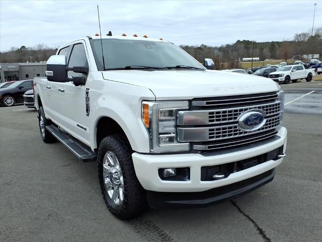 2019 Ford Super Duty F-350 SRW Platinum 4WD Crew Cab 6.75' Box