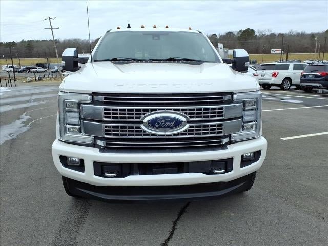 2019 Ford Super Duty F-350 SRW Platinum 4WD Crew Cab 6.75' Box