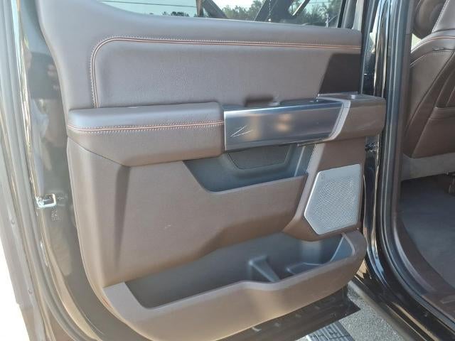 2023 Ford Super Duty F-350 SRW King Ranch 4WD Crew Cab 6.75' Box