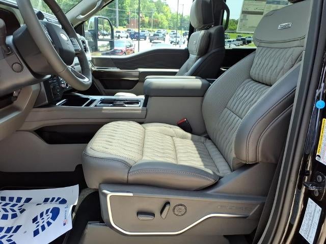 2026 Ford Super Duty F-350 DRW XL 4WD Crew Cab 8' Box