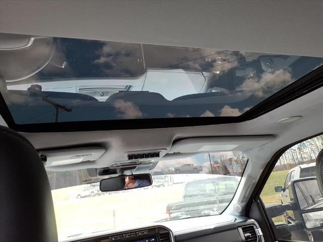 2024 Ford Super Duty F-350 DRW Limited 4WD Crew Cab 8' Box