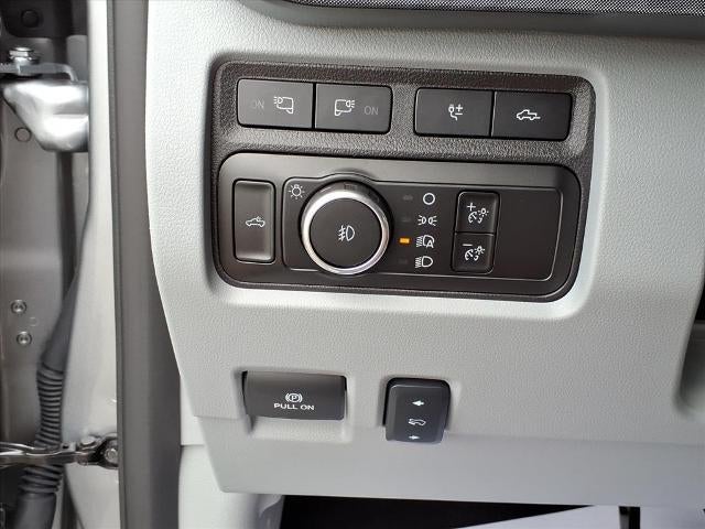 2024 Ford Super Duty F-350 DRW Limited 4WD Crew Cab 8' Box