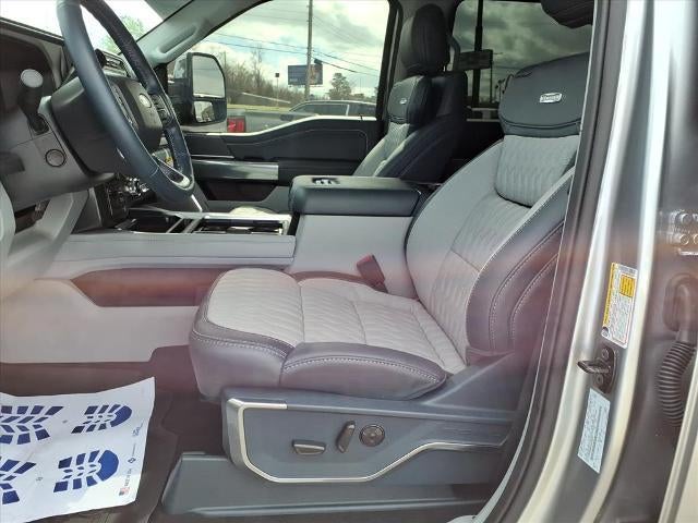 2024 Ford Super Duty F-350 DRW Limited 4WD Crew Cab 8' Box