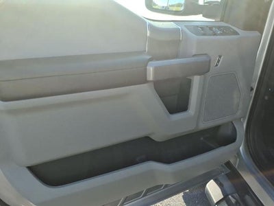2020 Ford Super Duty F-350 DRW XLT 4WD Crew Cab 8' Box