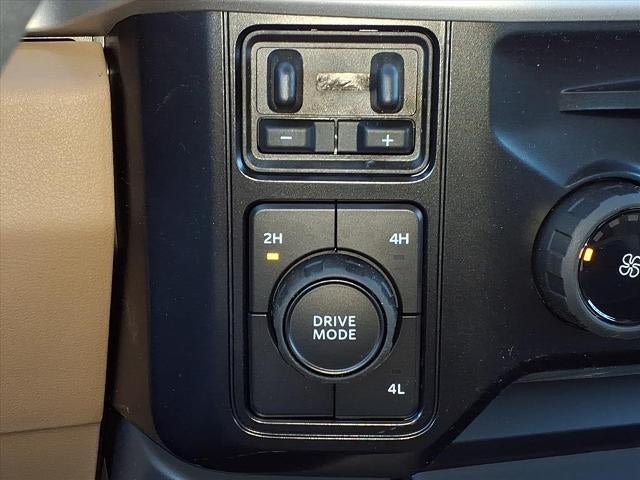 2026 Ford Super Duty F-350 DRW XLT 4WD Crew Cab 8' Box