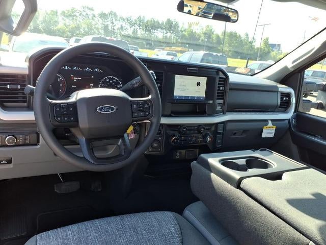 2026 Ford Super Duty F-350 SRW XLT 4WD SuperCab 6.75' Box