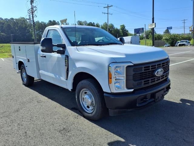 2023 Ford Super Duty F-250 SRW XL 2WD Reg Cab 8' Box