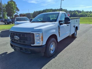 2023 Ford Super Duty F-250 SRW XL 2WD Reg Cab 8' Box