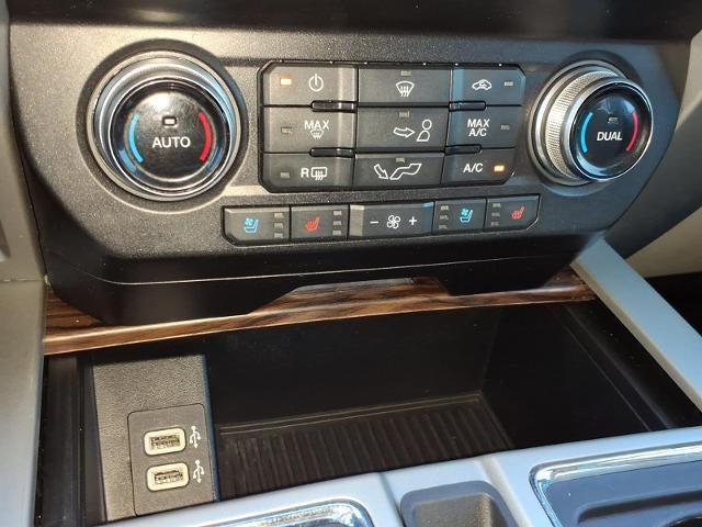 2019 Ford F-150 LARIAT 4WD SuperCrew 5.5' Box