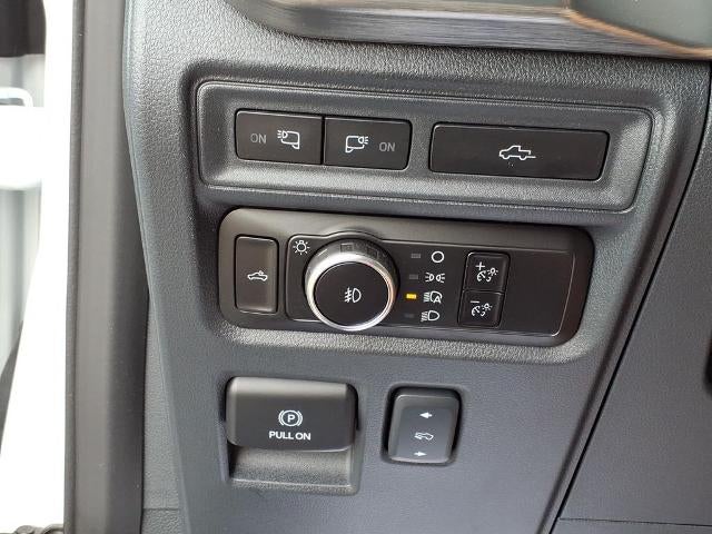 2023 Ford F-150 LARIAT 4WD SuperCrew 5.5' Box