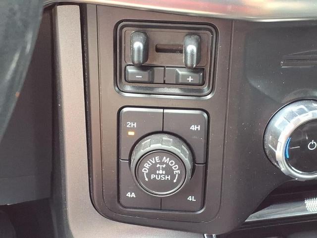 2023 Ford F-150 LARIAT 4WD SuperCrew 5.5' Box