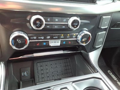 2023 Ford F-150 LARIAT 4WD SuperCrew 5.5' Box