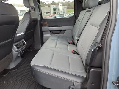 2023 Ford F-150 LARIAT 4WD SuperCrew 5.5' Box