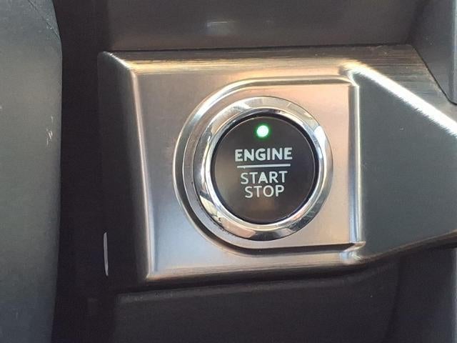2023 Ford F-150 LARIAT 4WD SuperCrew 5.5' Box