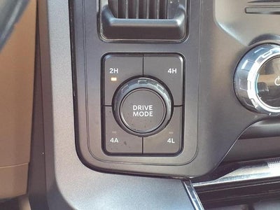 2022 Ford F-150 LARIAT 4WD SuperCrew 5.5' Box