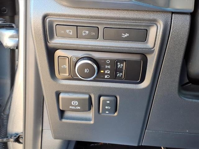 2023 Ford F-150 LARIAT 4WD SuperCrew 5.5' Box