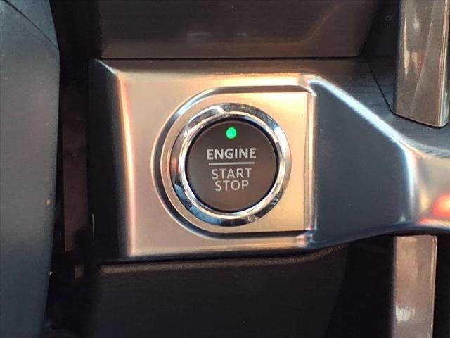 2023 Ford F-150 LARIAT 4WD SuperCrew 5.5' Box