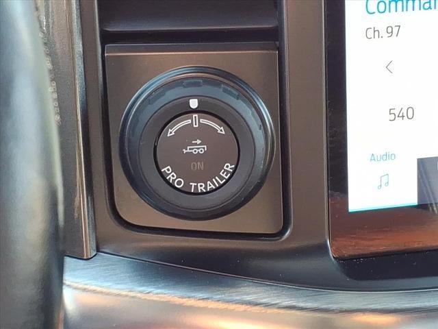 2023 Ford F-150 LARIAT 4WD SuperCrew 5.5' Box