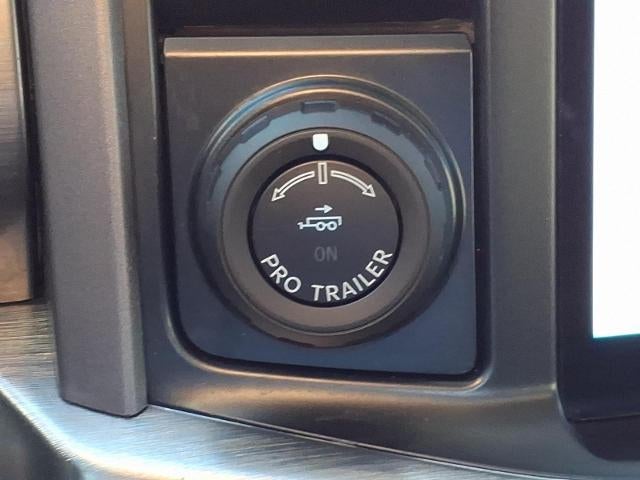 2023 Ford F-150 LARIAT 4WD SuperCrew 5.5' Box