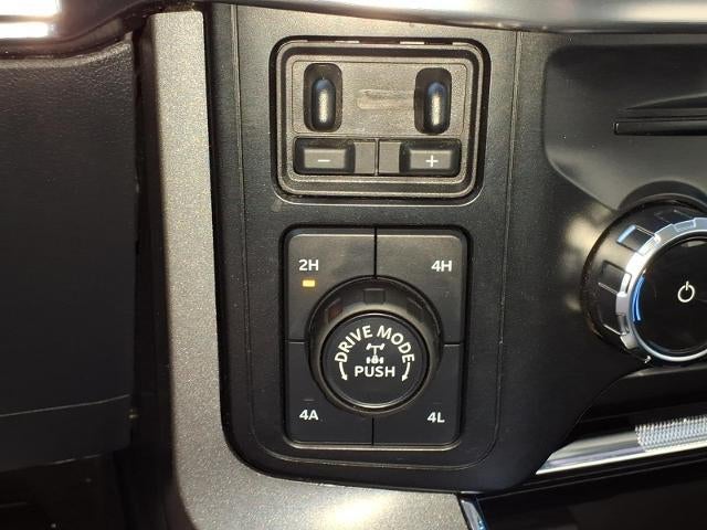 2023 Ford F-150 LARIAT 4WD SuperCrew 5.5' Box