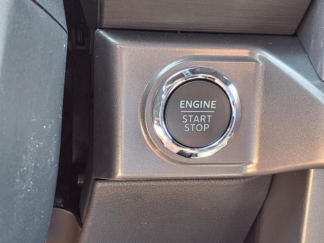 2025 Ford F-150 XLT 4WD SuperCrew 5.5' Box