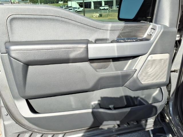 2025 Ford F-150 LARIAT 4WD SuperCrew 5.5' Box
