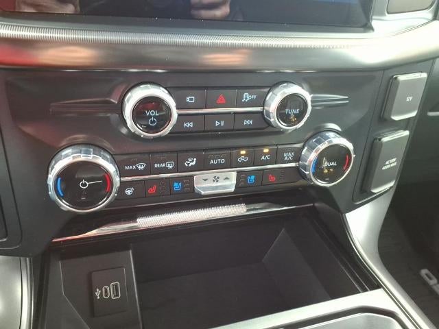 2025 Ford F-150 LARIAT 4WD SuperCrew 5.5' Box